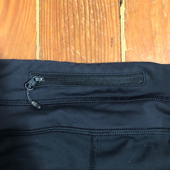 Lululemon cropped running tight - Picture 3 of 4